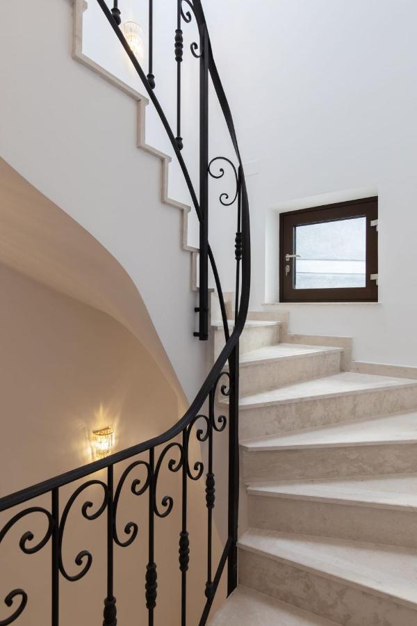 Holt Old Town One Bedroom Bucarest
